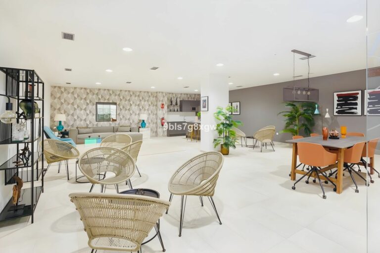 63de003cd7815a96572a6b98dd7c4cee - 16