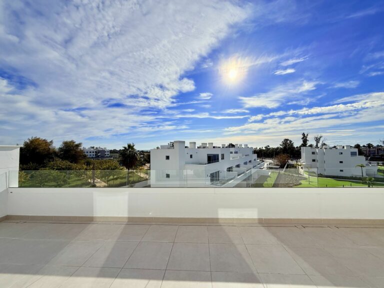 671188b860814e67db0cf100415921b3 - 12