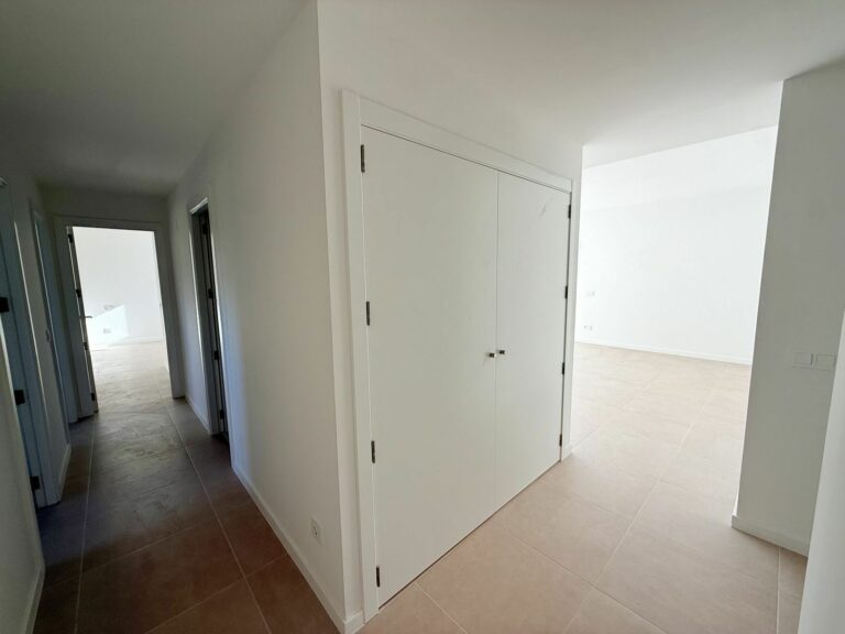 671188b860814e67db0cf100415921b3 - 16