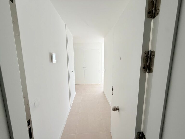 671188b860814e67db0cf100415921b3 - 4