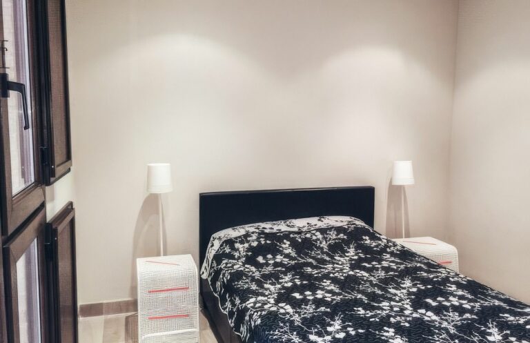 683667543e2c5921d3c3d58b36808536 - 4