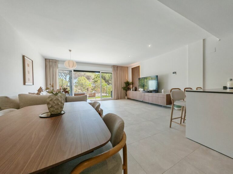 69016aa1500e2c48ae7a15fbb7386b67 - 4