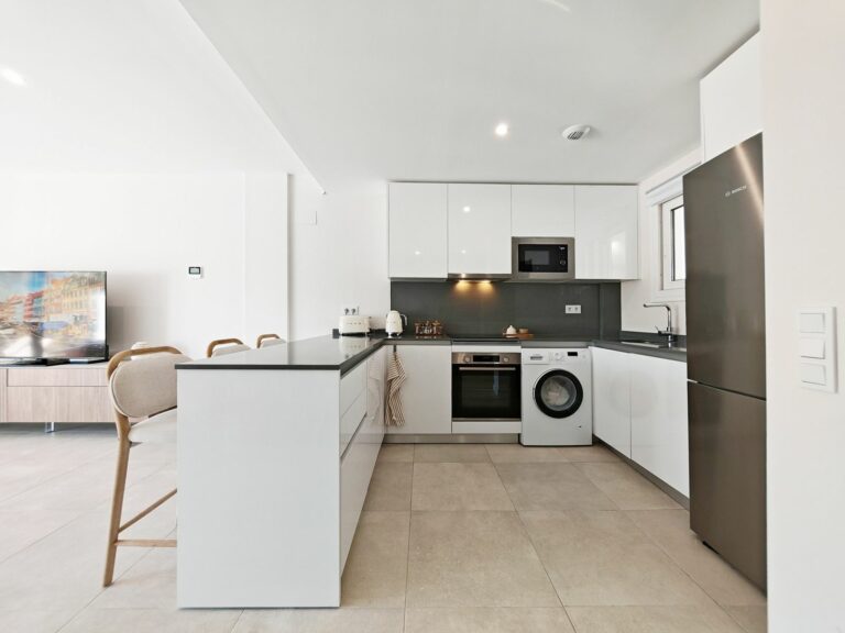 69016aa1500e2c48ae7a15fbb7386b67 - 6