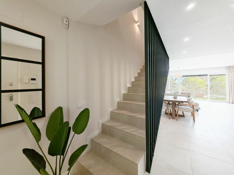 69016aa1500e2c48ae7a15fbb7386b67 - 9