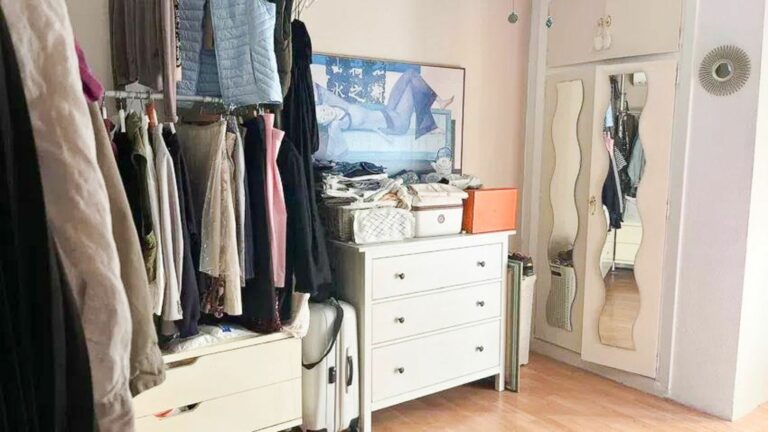 6a5c962af2158a9609c2845274c877d7 - 12