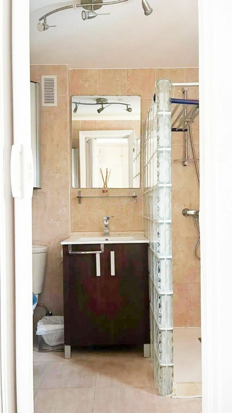 6a5c962af2158a9609c2845274c877d7 - 15