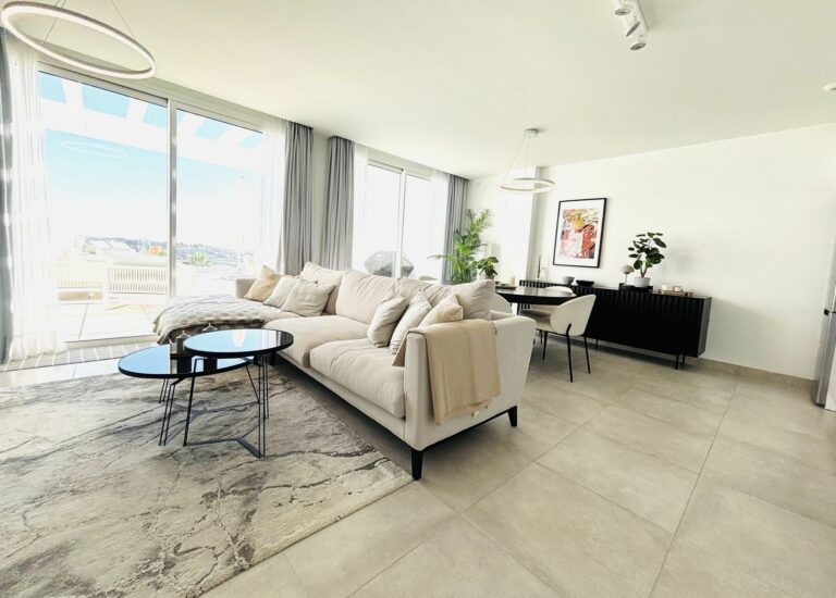 6acfe079ee9e33aa842df41567d5c5b4 - 10