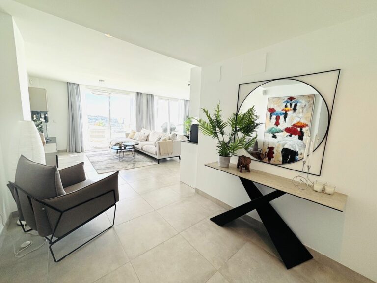 6acfe079ee9e33aa842df41567d5c5b4 - 12