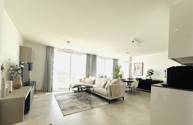 6acfe079ee9e33aa842df41567d5c5b4 - 15