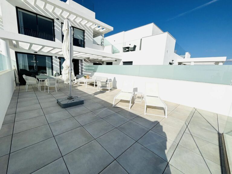 6acfe079ee9e33aa842df41567d5c5b4 - 2