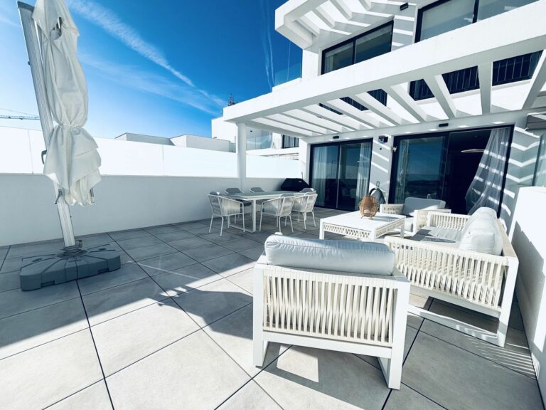 6acfe079ee9e33aa842df41567d5c5b4 - 3