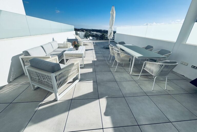 6acfe079ee9e33aa842df41567d5c5b4 - 7