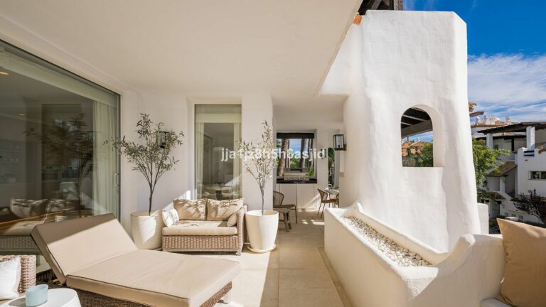 6beef05158e4ca13efed6fee12446365 - 11