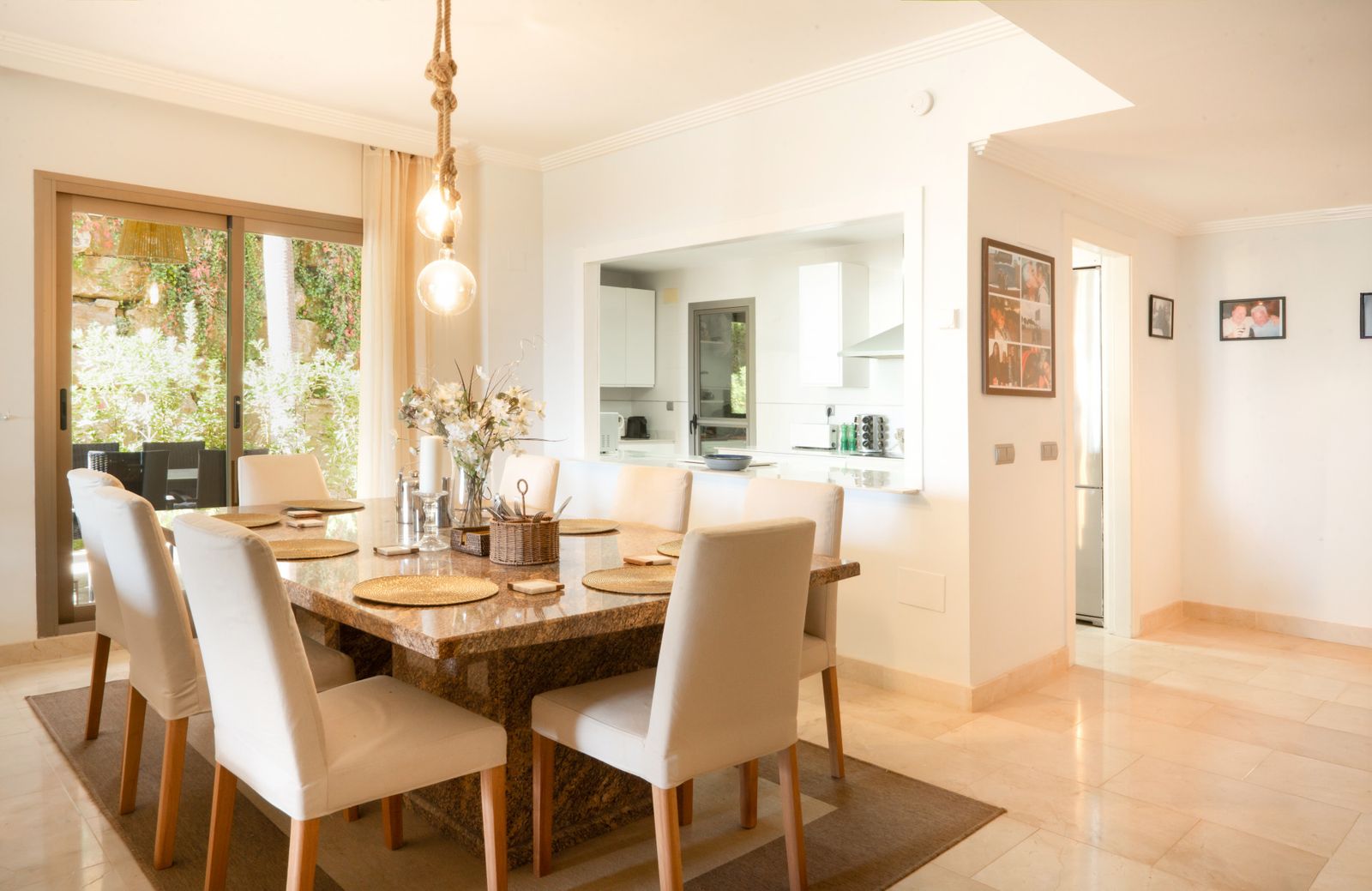 6c6f62ec1838f246b8ca3a91cec1b327 - 10