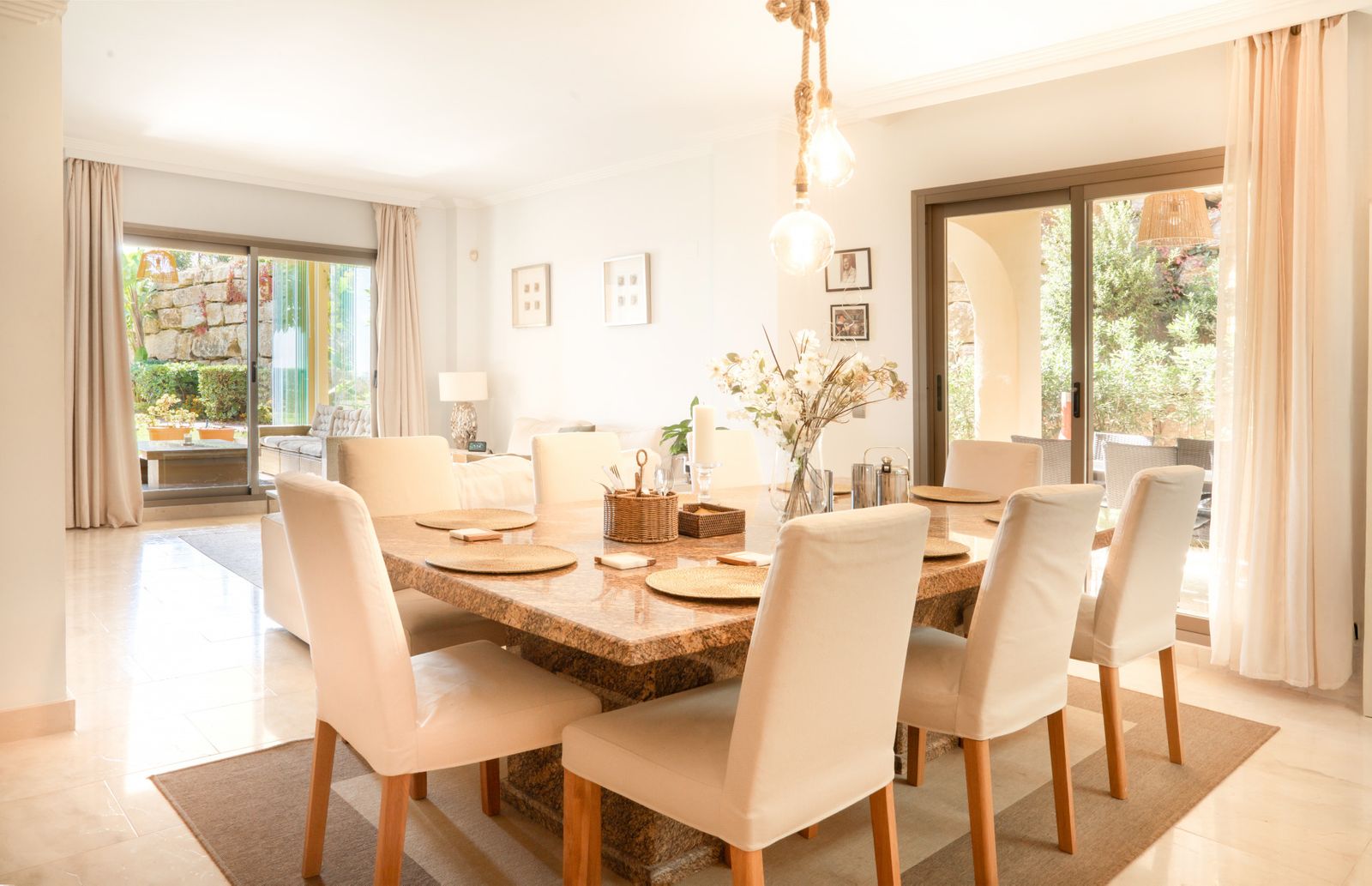 6c6f62ec1838f246b8ca3a91cec1b327 - 9