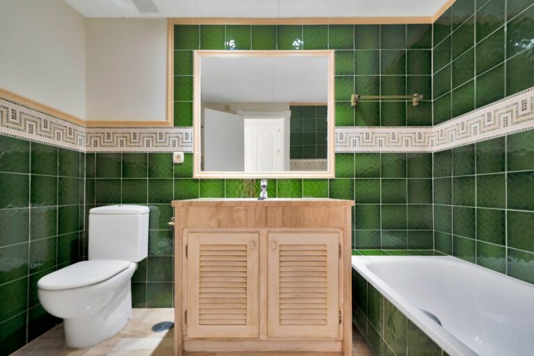 6cf949e367b567d009d7b687cfb5aecf - 12