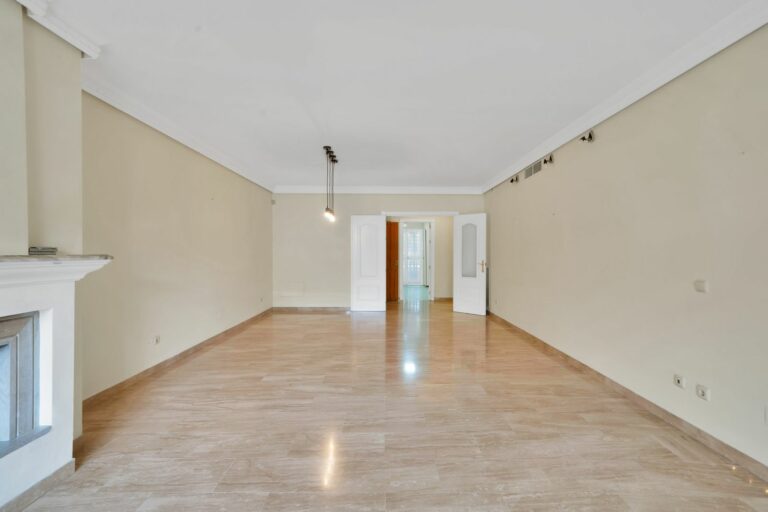 6cf949e367b567d009d7b687cfb5aecf - 4