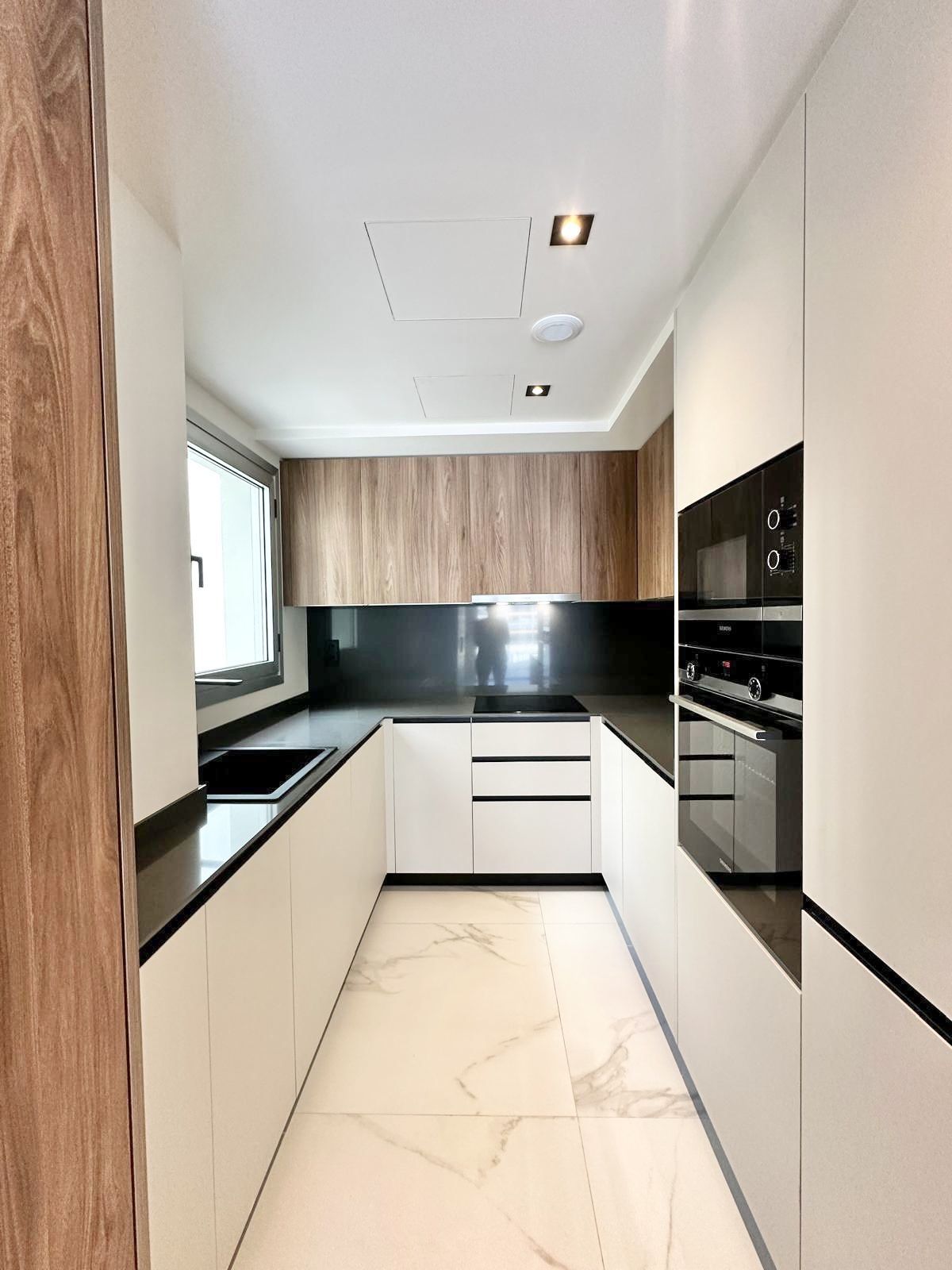 6d611180a5a5d632197cad87ee11861f - 13