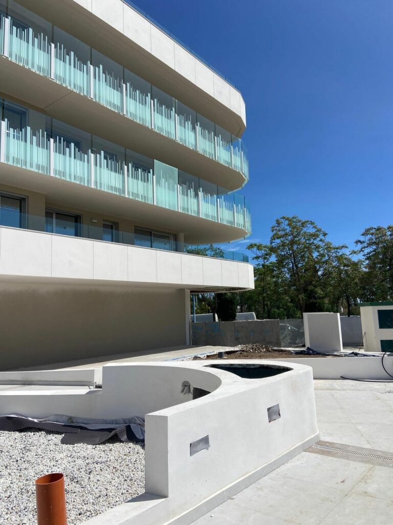 6d611180a5a5d632197cad87ee11861f - 15