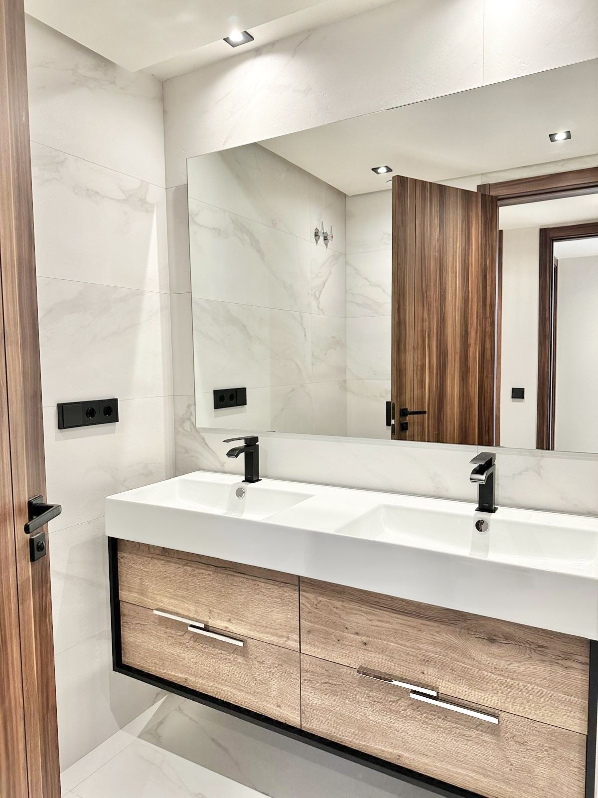 6d611180a5a5d632197cad87ee11861f - 8