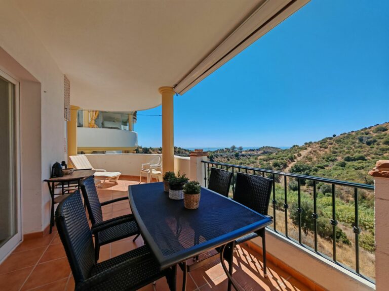 6e8313c55507b3a3d88fca0719f41f37 - 2