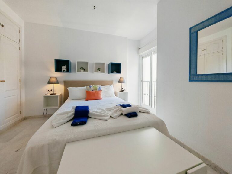 6e8313c55507b3a3d88fca0719f41f37 - 7