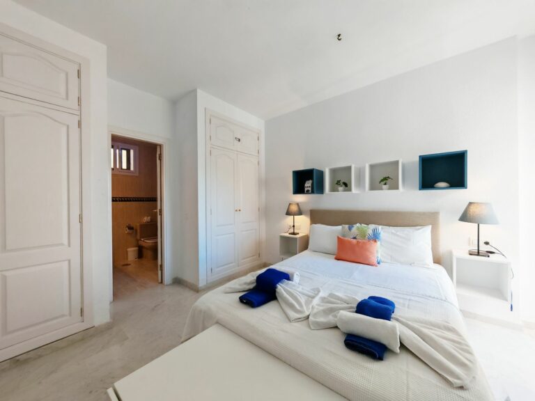 6e8313c55507b3a3d88fca0719f41f37 - 8