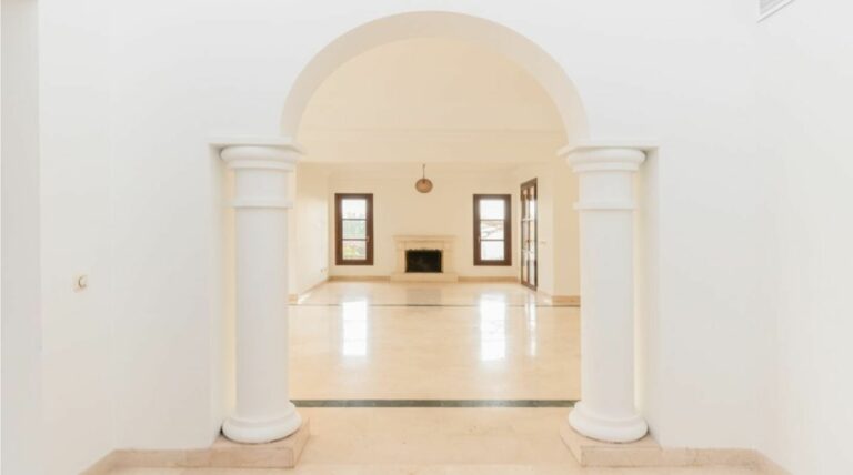 6ee9e5140837189b512c2a20a029c13b - 14