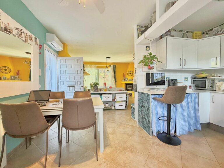 6f639d9f76000b91e4d1ecb437d18f3e - 9