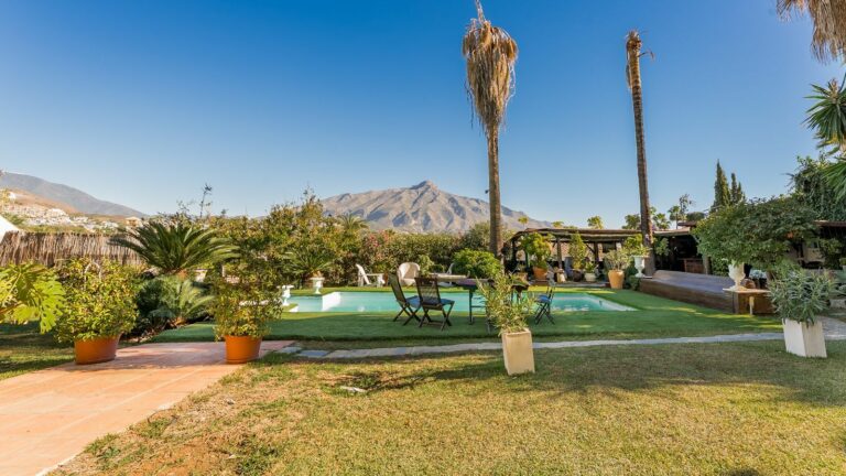 6fab51ffc5508fc3a187ea93dd8dfc10 - 1