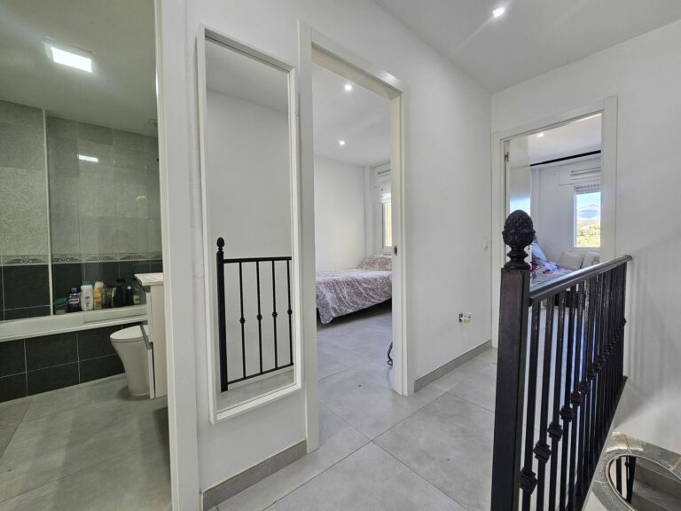 6fbd88cb007c55e8ba53c737de61f6bb - 16