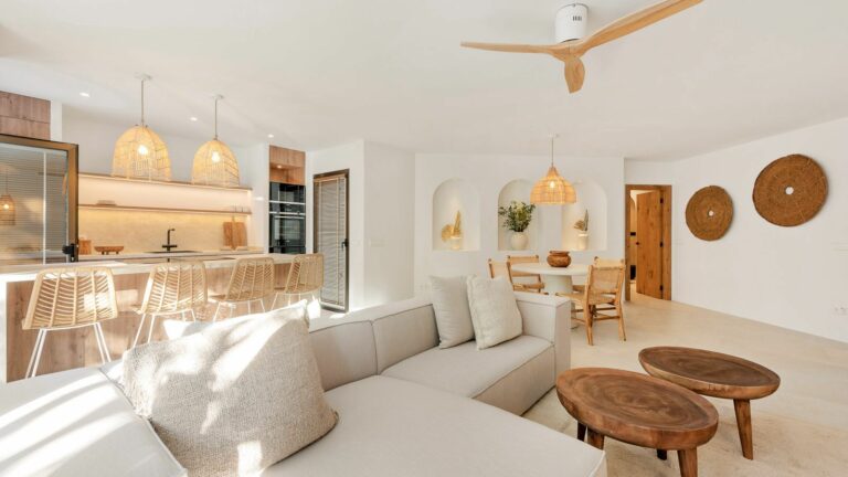 70b03ab1c9fe66ca8523e40ca9311d35 - 7