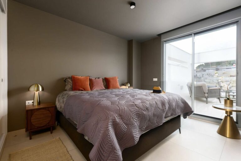 71b9c1de4c29c7c2ddebe7d5dbc4b6a7 - 16