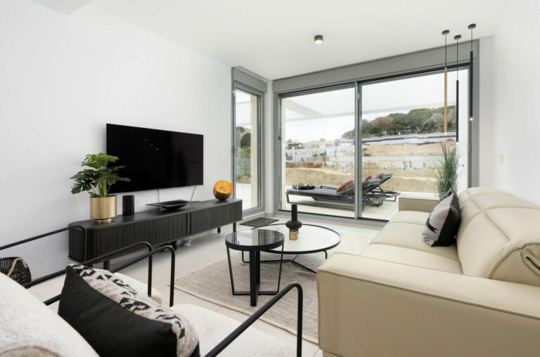 71b9c1de4c29c7c2ddebe7d5dbc4b6a7 - 8