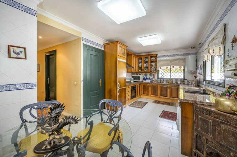 7239219e29d1cf13a4ba66f08ccde647 - 9