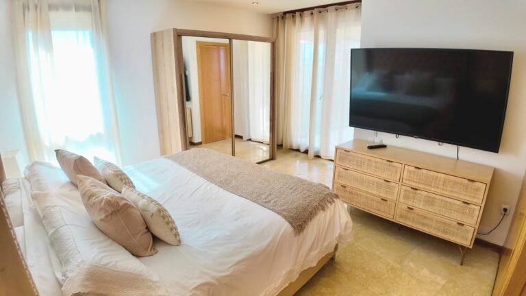 727aed21516e50413ce42cc7a028658a - 12