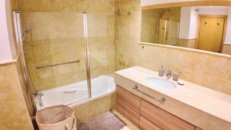 727aed21516e50413ce42cc7a028658a - 14