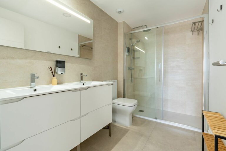 73bf90b580a50c2fc189f3b7d1440c83 - 15