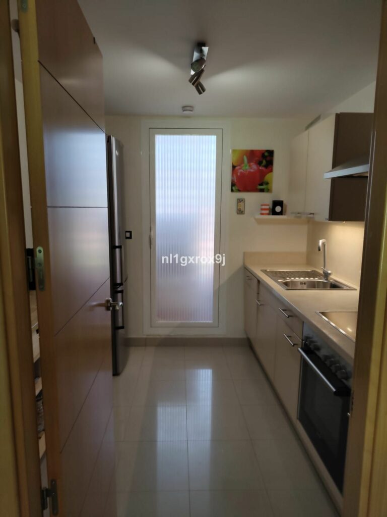 73e92d830623ed06121b74a30a575e56 - 11