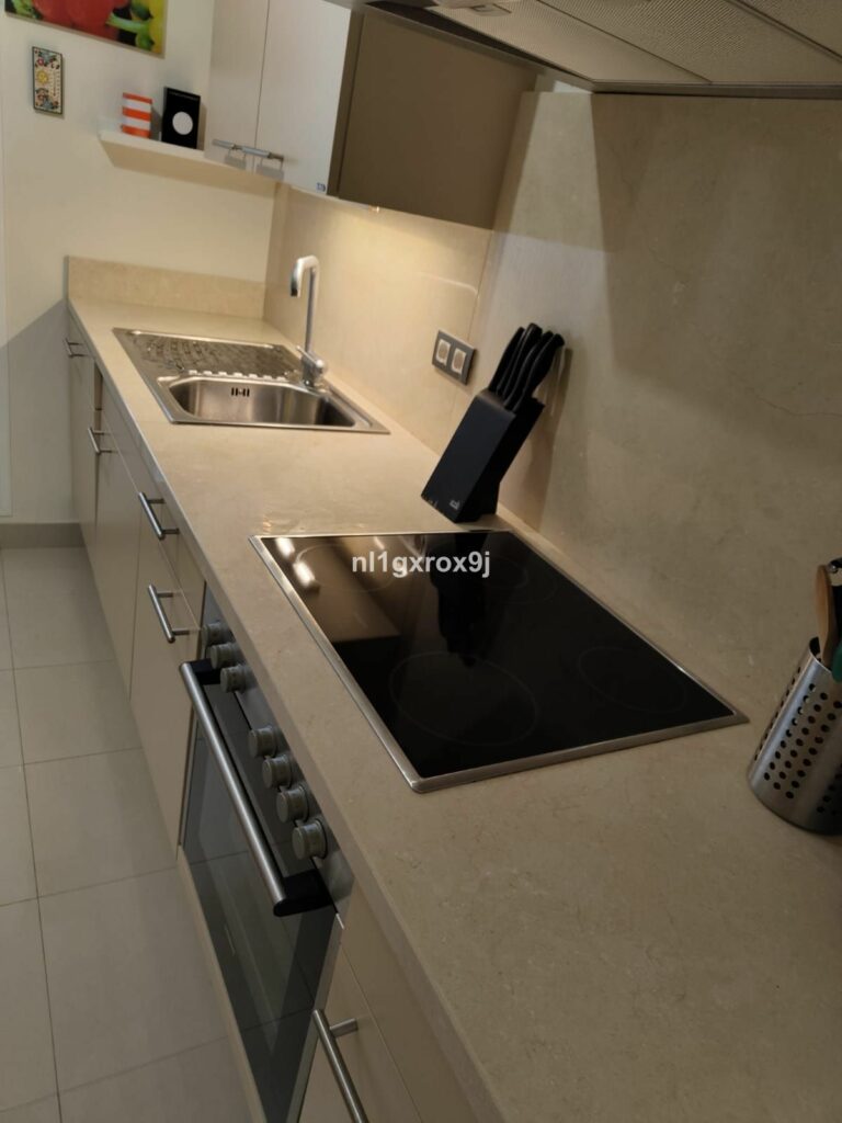 73e92d830623ed06121b74a30a575e56 - 13