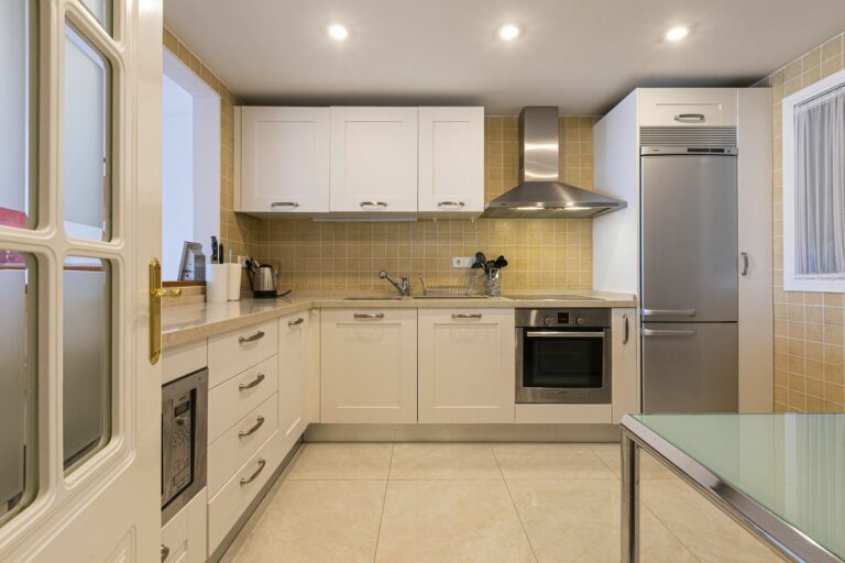 74377c94d9ec2b12616c8f2503eb7de0 - 4