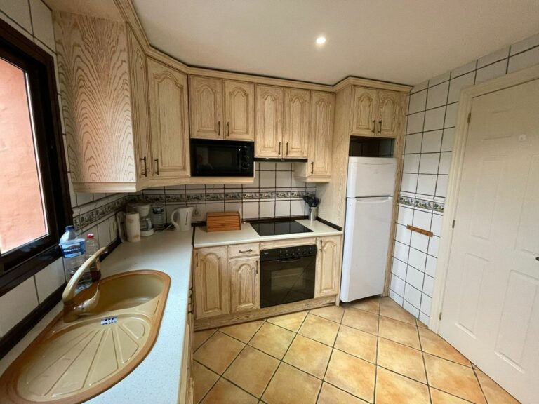 7446f1aa6879ba94f4792c86bc400b68 - 12