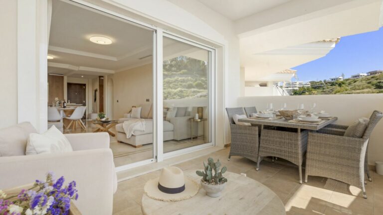 74aa90f85ff5b6d56fce126e96d29c28 - 10