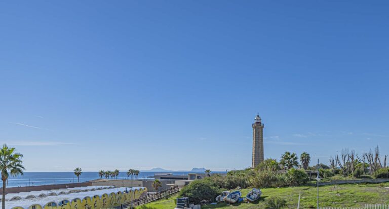 75a6c115644a4ce3cedc569a16146e39 - 14