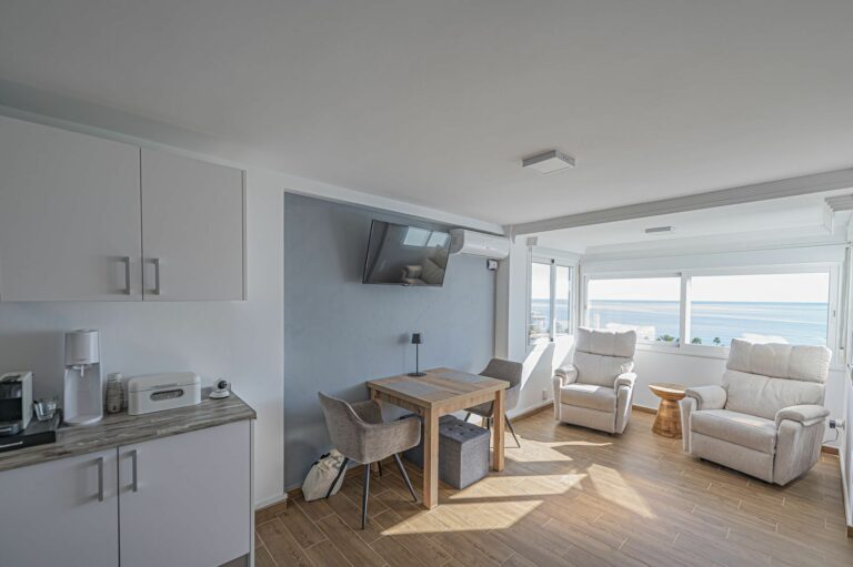 75a6c115644a4ce3cedc569a16146e39 - 6