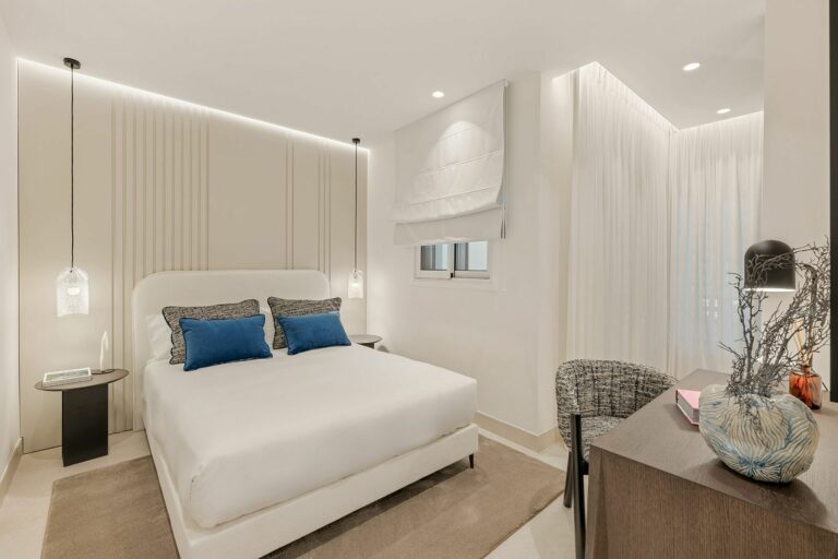 76aabb8a07d8ee955d3eece2f97d5f1f - 15