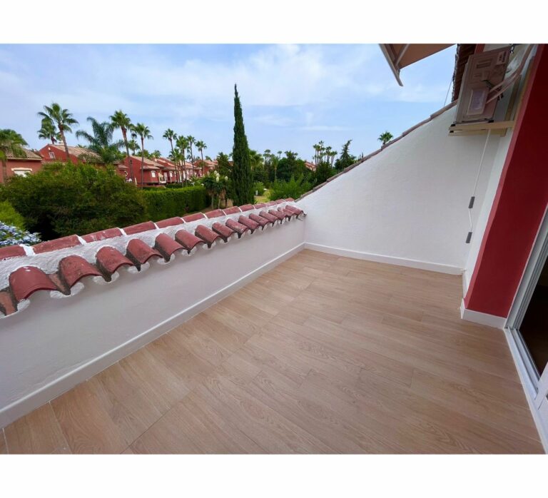 77676ef3f2d8e998d70a16614c77e67c - 16