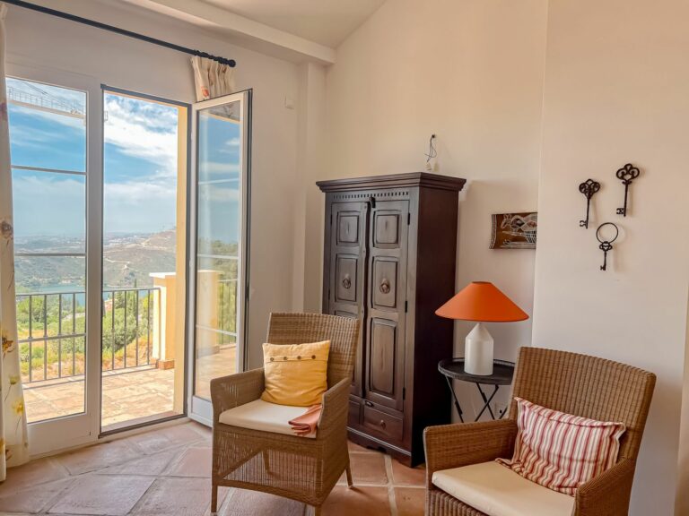 777e8ac1ae4ce062e2a5816706fe2d00 - 8