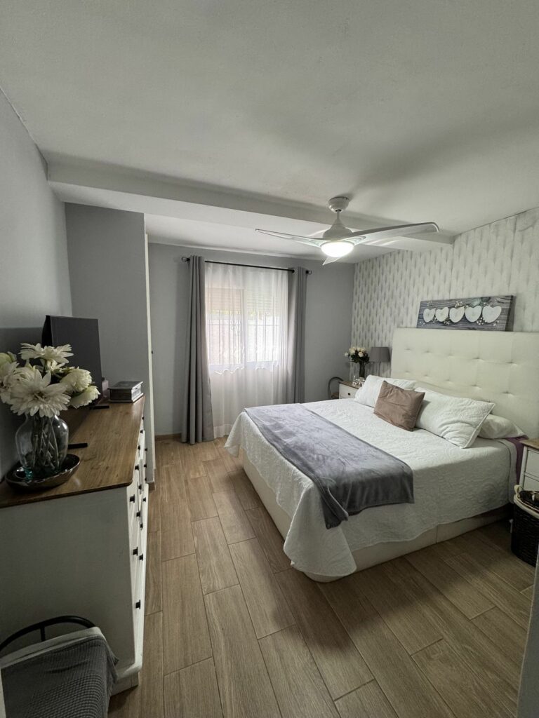 778045a053ec82f19aa8b044a2b30b6c - 12