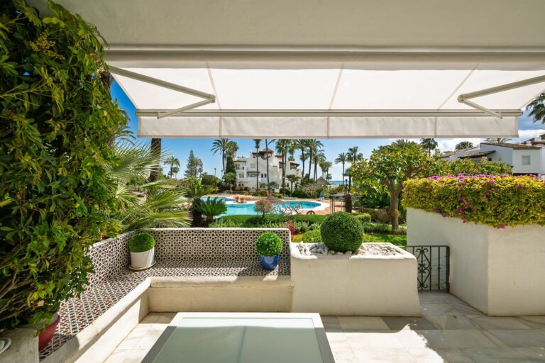 77d40ce1710001cee4c57deee2ecadee - 4